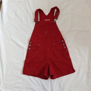 ✰ red overall shorts ✰